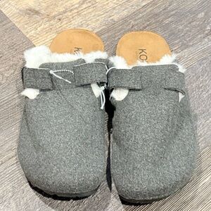 New-KOLILI Mules Slip on Cork Clogs Faux Fur, Indoor & Outdoor, Grey, size 8-9